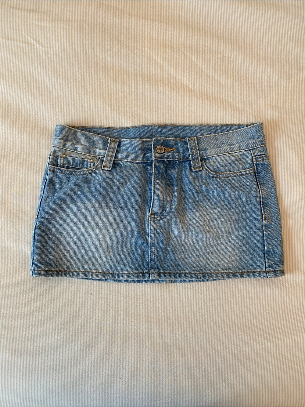 Brandy Melville John Galt denim mini skirt